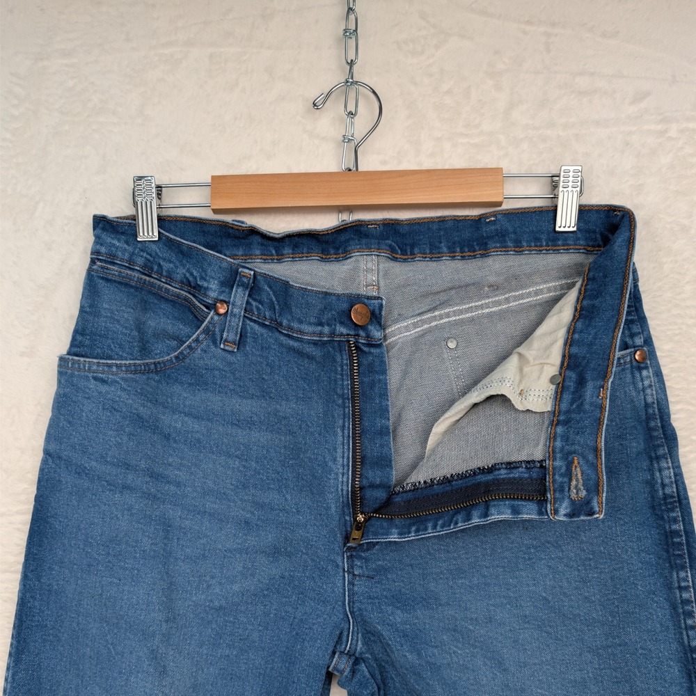 VTG Wrangler Jeans Men's 34x30 Blue Straight Leg Stretch Cowboy Western Workwear